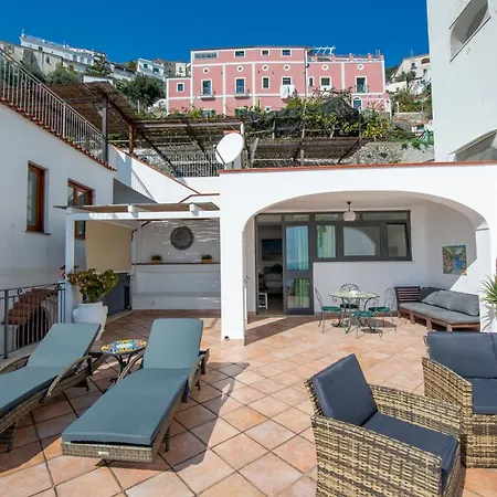 Casa Marina * 普莱亚诺